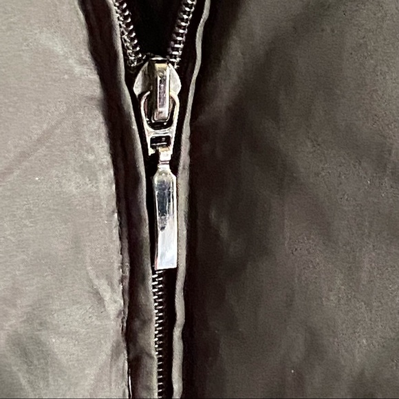 Nautica Black Down Quilted Puffer Style Long Parka Coat Sherpa Lined Hood Zip Up - Picture 12 of 13